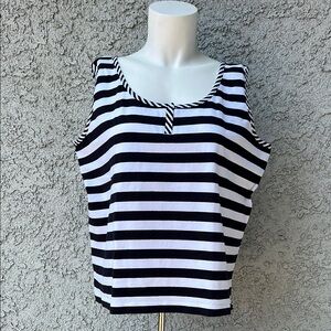 Talbots Black and White Boxy Sleeveless Tank Top Cropped Striped Summer Vintage